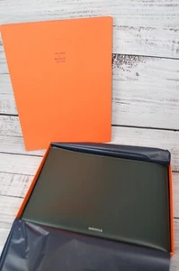 Monocle Treuleben Special Edition Wallaby Laptop Case Document Holder Green NEW - Picture 1 of 18