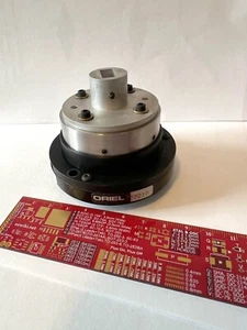 Mks Newport Oriel 77220 Intercambiable Ranura Fija Soporte y Guía de Luz - Imagen 1 de 6