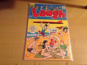 Lote de 8 cómics de Laugh en muy buen estado a fin - Imagen 1 de 8