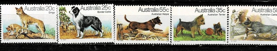 AUSTRALIA  1980 DOGS MNH - Image 1 of 1