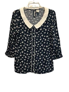 Disney Dark Blue Top Daisy Flower Print Peter Pan Collar Women’s LC Collab Sz M - Picture 1 of 8
