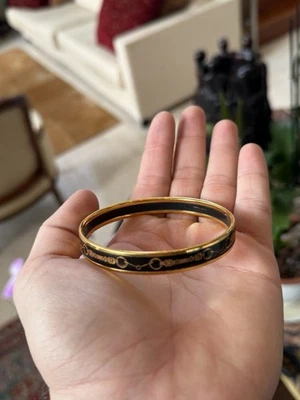 Brazalete Brazalete Esmalte Hermès Azul Marino/Dorado Motivo Ecuestre Foto 1 de 4