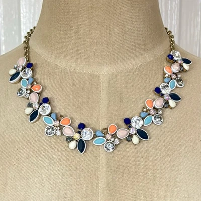 J.Crew матовый золотой тон заявление ожерелье многоцветные/радужные кристаллы - Изображение 1 из 4