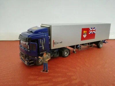 TIR scala 1/87, elaborati con autista, personalizzati, sporcati - art. #1 - Immagine 1 di 4