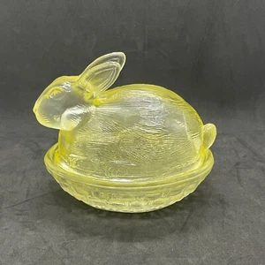 Vintage Lillian Vernon Art Glass Easter Bunny On Nest Candy Dish YELLOW - Picture 1 of 11