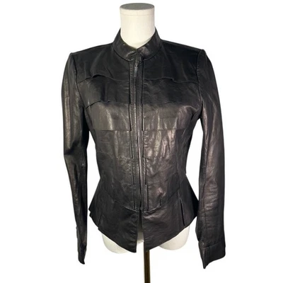 Chaqueta de moto WHBM negra de cuero genuino para mujer estilo premium talla pequeña Foto 1 de 4