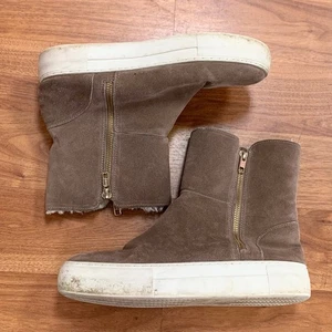 J/Slides Tristan Platform Sneakers Sz 8.5 Faux Fur Bootie Suede Leather Tan Zip  - Picture 1 of 9
