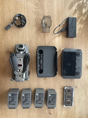 DRONE DJI MAVIC 2 PRO + SMART CONTROLLER - Image 1 of 3