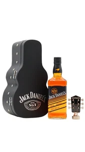 Jack Daniel's - McLaren Formula 1 Team 2024 Edition Whiskey Guitar Case 70cl - Picture 1 of 3