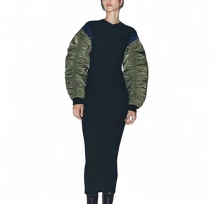 Zara geripptes schwarzes Midikleid mit Rüschen olivgrün und blau Bomberärmeln Gr. L - Bild 1 von 10