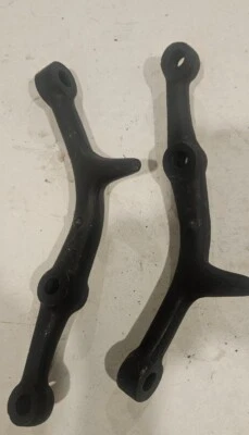 SOPORTES BRAZO LOCA MERCEDES BENZ R107 450SL 380SL PITMAN Foto 1 de 2