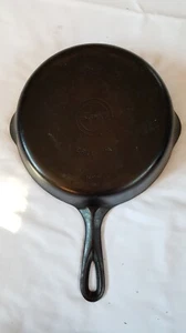 Antique Griswold No 6 Small Logo Early Smooth Handle Cast Iron Skillet 699 J - Picture 1 of 11