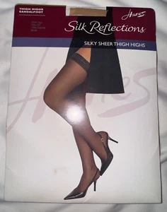 Hanes Silky Sheer Thigh Highs Sexy 720 Size EF Little Color Tan Sandalfoot Hose - Picture 1 of 4