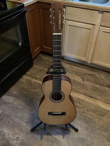 SHIPS SAME DAY Vintage 1960s Harmony Classic Guitar Model NO. 910 (H910) Rare - Picture 1 of 12