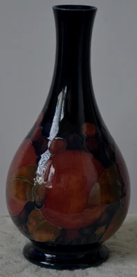 MOORCROFT Pomegranite Bud Vase 16cms Circa Mid 1920's No. M154 - image 1 of 4
