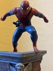 Full size Spider-Man 60’s Statue By Randy Bowen #3726 Of 5000 Marvel Avengers - Picture 1 of 9