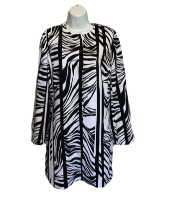 Chaqueta Dennis Basso Talla 12 Negra Blanca Lujo Crepé Longline Snap Front Topper Abrigo Foto 1 de 4