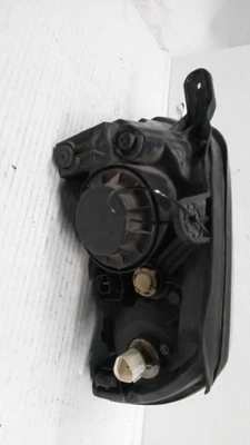 Conjunto de faros derechos usados se adapta a: Kia Rio 2003 grado derecho A Foto 1 de 4