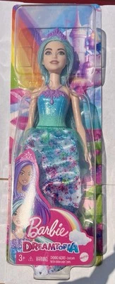 全新芭比 Dreamtopia 公主娃娃 深蓝色 头发 花卉 连衣裙 紫色 头饰 — 第 1/2 张图片