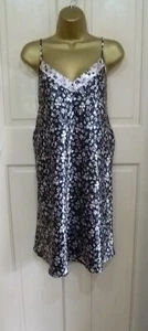 VINTAGE-STIL BHS SCHWARZ + ROSA SCHLITZ FLÜSSIG SATIN KURZES NACHTHEMD GRÖSSE 16 - Bild 1 von 8