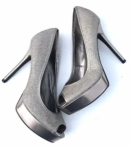 Guess Holiday Pumps SZ 6.5 BLING Sparkle High Heel Silver Stiletto Peep Toe - Picture 1 of 23