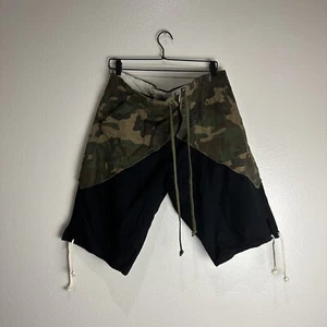 MNML Camo Shorts Size XXL Vintage Y2K - Picture 1 of 9