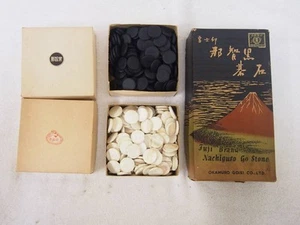Fuj mark Igo GO Stones Goishi Clam Shell White 154 Black 161 from Japan - Picture 1 of 9