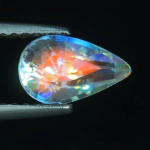1.10 Cts_Excellent Fire_100 % Natural Unheated RAINBOW Moonstone_Madagascar - Picture 1 of 3
