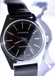 Kienzle Beauty casi como nuevo con Sonceboz ES 55, 21.600A/h, esfera negra, funcionando - Imagen 1 de 19