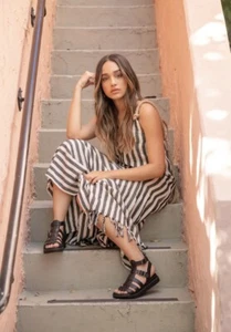 MIA Annie - A Caged Gladiator Sandals Black Vegan Leather Boho Hipster Sz 7 NEW - Picture 1 of 6