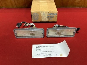 NOS 1973-1974 FORD TRUCK FRONT PARKING LIGHTS D3TB 73-74 F100 F150 F250 F350 - Picture 1 of 7