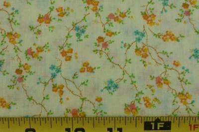 Por 1/2 Yd, 40" con Vintage/Naranja Turquesa Floral sobre Amarillo Alto-Wt PoliAlgodón, V214 Foto 1 de 4