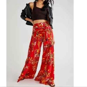 Free People FP One Aloha Damenhose bedruckt weites Bein Größe LP rot geblümt OHNE GÜRTEL - Bild 1 von 18