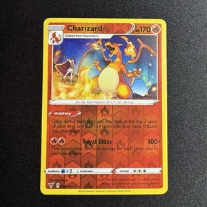Pokémon TCG Charizard Vivid Voltage 025/185 Reverse Holo Rare - Bild 1 von 2