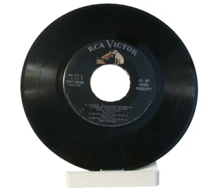45 RECORD - PERRY COMO - I BELIEVE - Picture 1 of 1