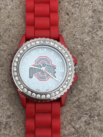 Ohio State Buckeyes Men Sport Red Plastic Band Watch 6886 Rhinestones No Battery Cover