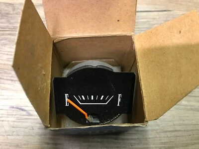 1967 PLYMOUTH VALIANT SIGNET A BODY MOPAR NOS FUEL GAUGE 2771212 - Image 1 of 2