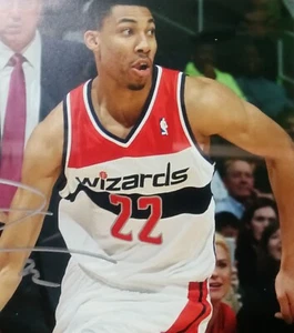 OTTO PORTER DC WIZARDS NBA PLAYER ACTION PHOTO (SIGNED) - Picture 1 of 5