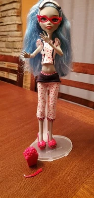 Monster High Dead Tired Ghoulia Yelps, por favor leer Foto 1 de 4