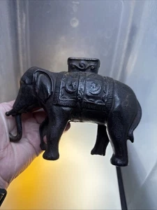Antiker Vintage Gusseisen Zirkus Elefant mit Howdah Still Penny Bank Ultra Rare - Bild 1 von 9