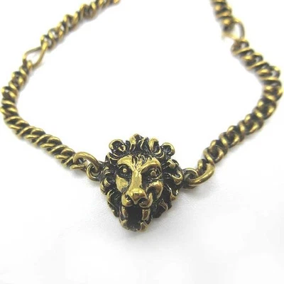 GUCCI Lion head bracelet heart charm - Photo 1/4