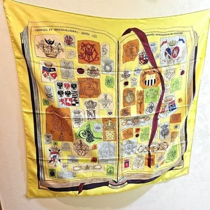 HERMES Carre 90 Seidentuch "CHIFFRES" gelb Monogramme Zahlen Vintage [gebraucht] - Bild 1 von 12