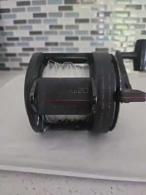 SHIMANO TRITON TLD20 LEVER DRAG  CONVENTIONAL FISHING REEL JAPAN - Image 1 of 4