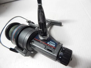 VINTAGE DAIWA SK2050 BALL BEARING FISHING REEL GRAPHITE SPOOL SELF CENTERING - Picture 1 of 8