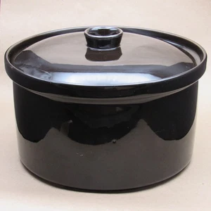 Arabia Casserole & Lid, 3 QT Dark Brown near Black, 8x4.5, High Gloss, 8-11 - Picture 1 of 14