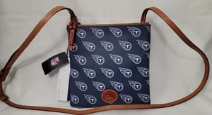 Bolso Bandolera Dooney & Bourke NFL Tennessee Titans Gameday Norte Sur Top Cremallera - Imagen 1 de 5