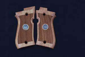 KSD Brand Beretta 81F, 81 FS, 84 F, 84 FS, 84 Impugnatura in noce compatibile con ghepardo - Foto 1 di 1
