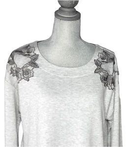 Charter Club Intim Loungewear Top Blumenapplikation Taubengrau Meliert Medium Neu - Bild 1 von 6