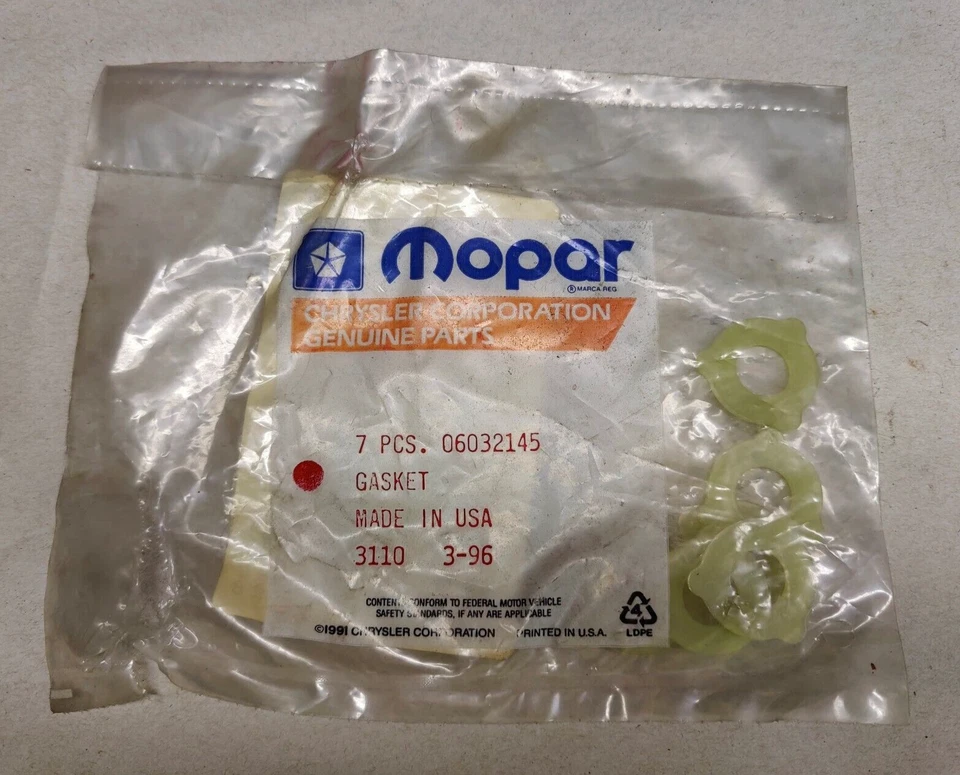 OEM NOS Mopar Engine Oil Drain Plug Gasket # 6032145 / Fits 1984 Dodge Rampage - Изображение 1 из 1