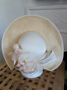 Vintage Kangol Ivory Wedding Hat 54cm Floral Satin Bow Races - Picture 1 of 12